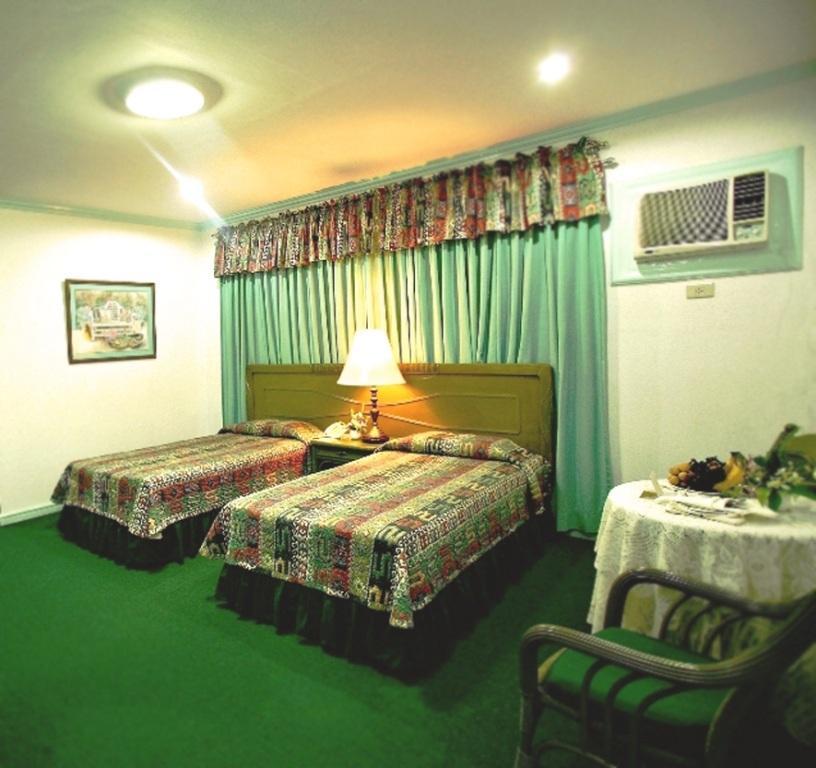 Villa Margarita Hotel Davao City Værelse billede